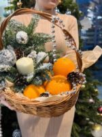 Новогодняя корзина с нобилисом и апельсинами — изображение 4