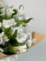 букет альстромерий, 15шт белых — изображение 3