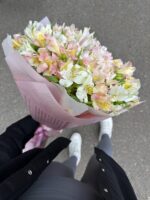 букет альстромерий,31шт бело-розовый микс — изображение 2