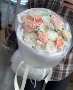 Букет с розой и хризантемой — изображение 3
