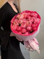 Букет из 5 кустовых пионовидных роз №1 — изображение 5