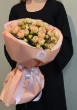Букет из 5 кустовых пионовидных роз №3 — изображение 6
