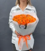 Букет из 25 оранжевых роз, 40см